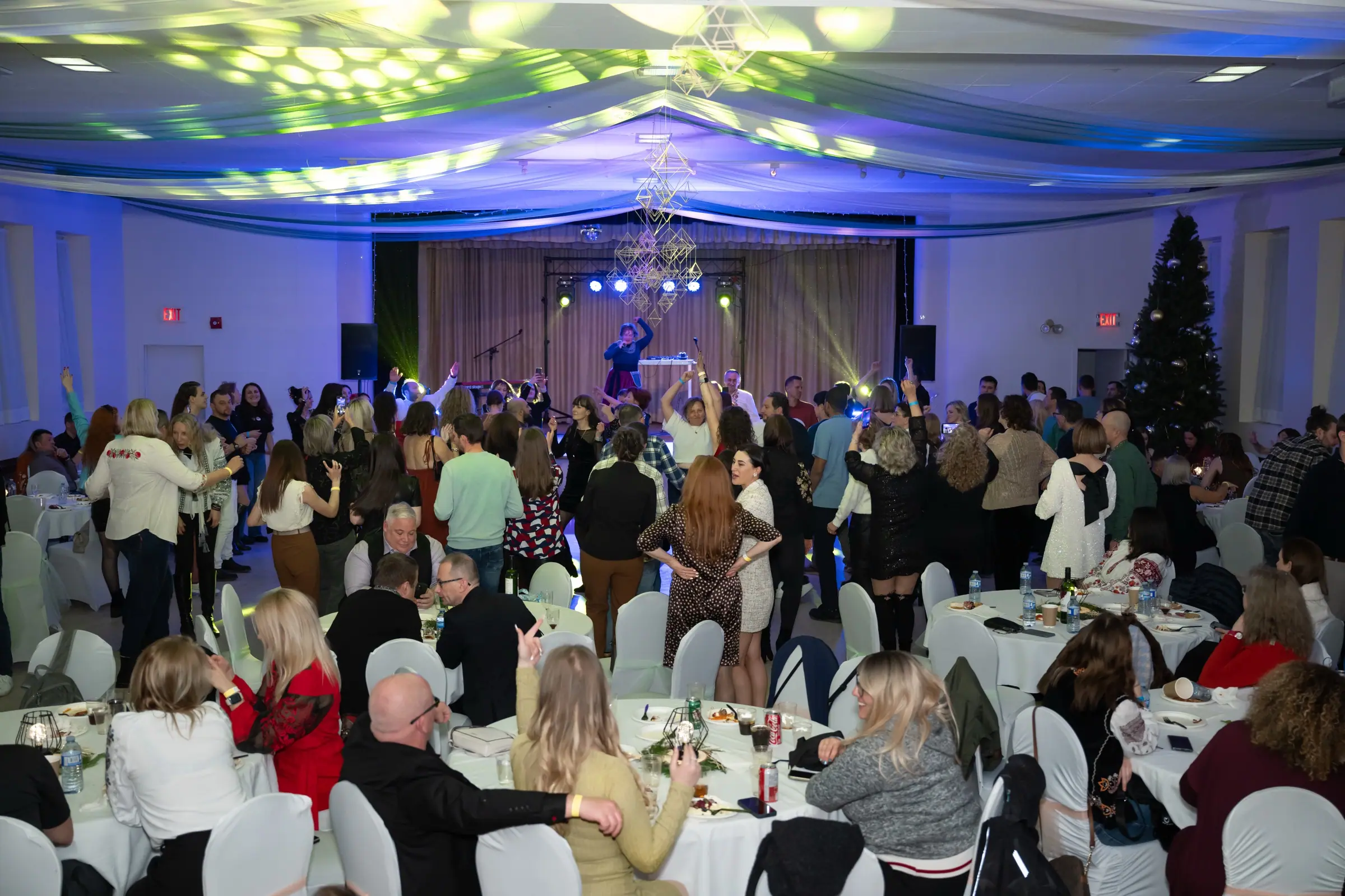 A full hall at 1000 Byron Avenue